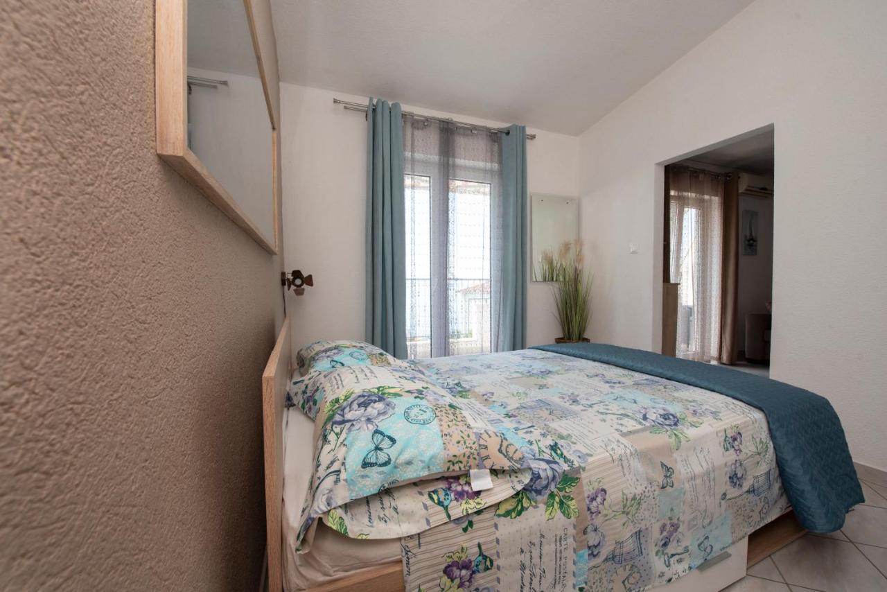 פודסטראנה Apartments Bevanda מראה חיצוני תמונה
