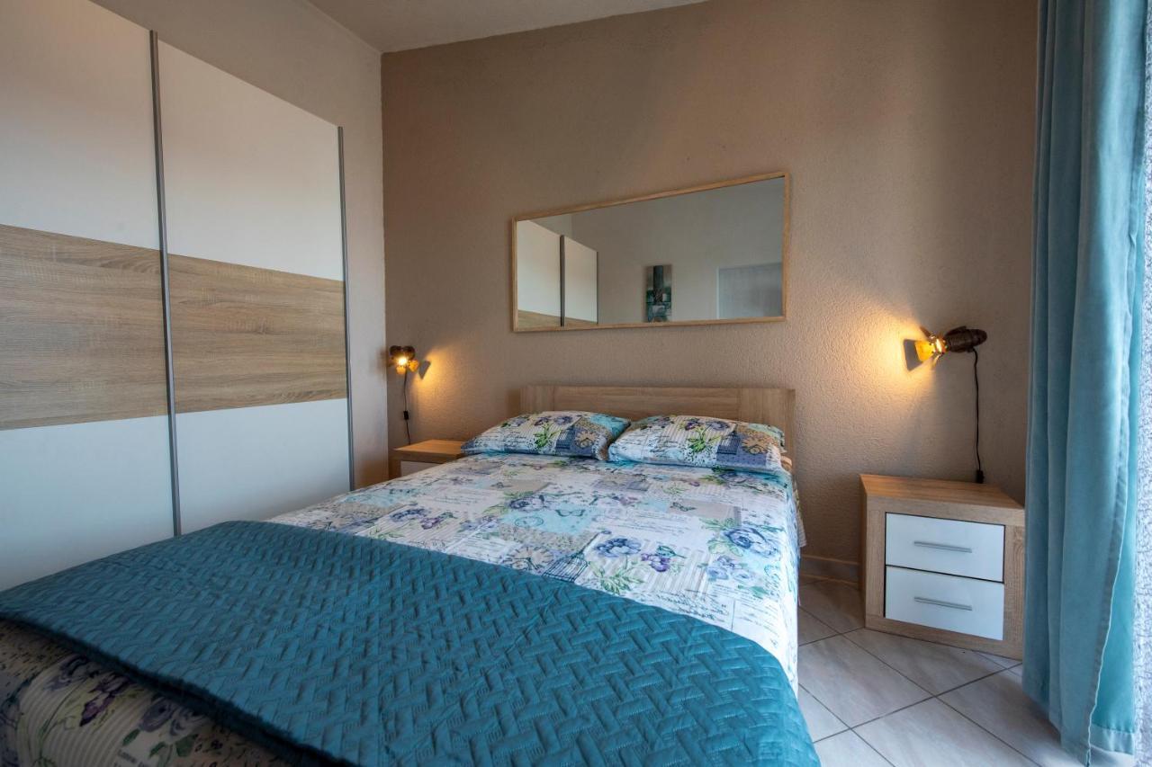 פודסטראנה Apartments Bevanda מראה חיצוני תמונה