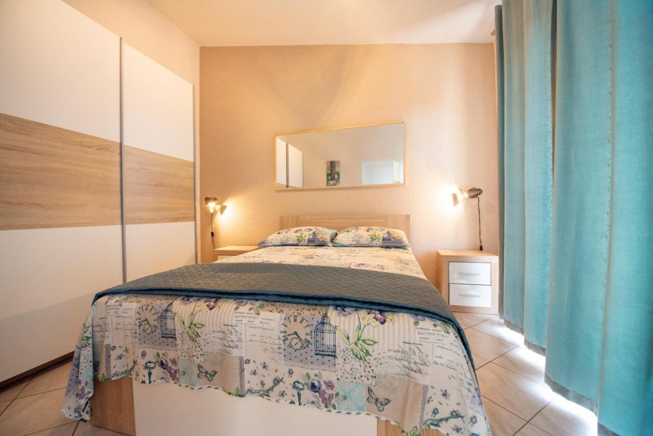 פודסטראנה Apartments Bevanda מראה חיצוני תמונה