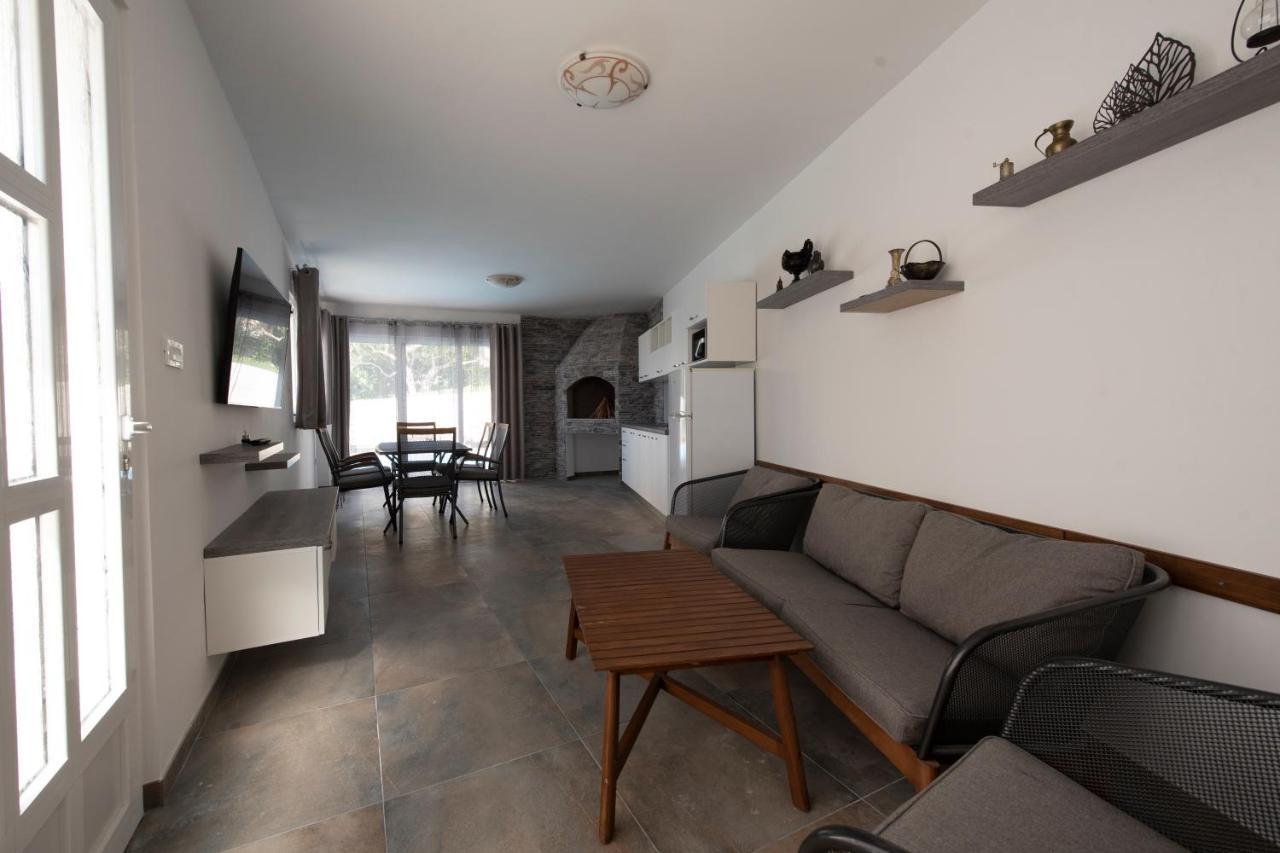 פודסטראנה Apartments Bevanda מראה חיצוני תמונה